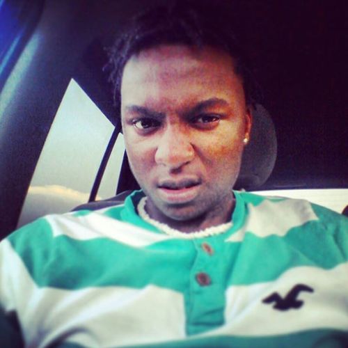 thugin wit mi nigga yellin free boosie