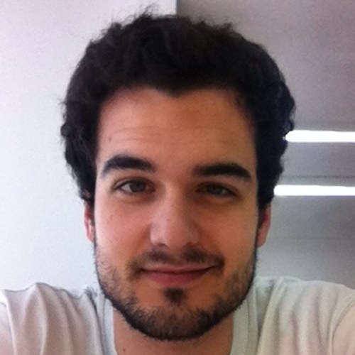 Estudiante de Medicina en la US. Amante de la música, libros, y sonrisas.