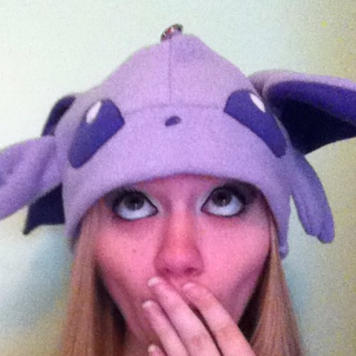 HJKomet's profile picture. Bro, my chickens can play Pokémon better than you. 3DS FC: 4055-4009-4578