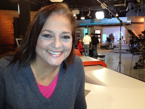 Venezolana , periodista , inmigrante , emprendedora. 
#vivavenezuela 
#orgullosademipatria 
#nosoyperfecta