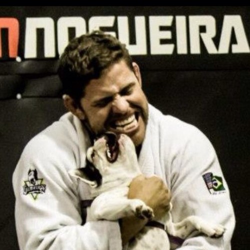 Faixa Preta de Jiu Jitsu - Técnico de grappling e MMA do @TeamNogueiraRio.