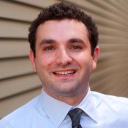 Chicago real estate Advisor & Top Producer Realtor. Client advocate & expert negotiator. Husband/father of twins & Hosehead hockey. #atproperties #Chicagonative