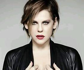 Atriz - Twitter Oficial