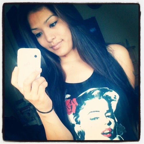 FORGET THE RiSK, TAKE THE FALL, iF iTS WAT yOU WANT, iTS WORTH iT ALL ♡