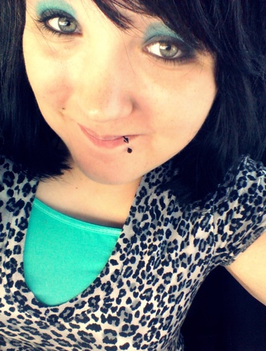 18 Years young.Proud mommy. 8-24-11. Cashier. College Student. Gamer.Skyrim. Nickname: Fallen,Kc. Spiderman. Adventure Time. Get at me right meow.
