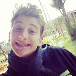 papoquedure's profile picture. http://t.co/3WWghJ17