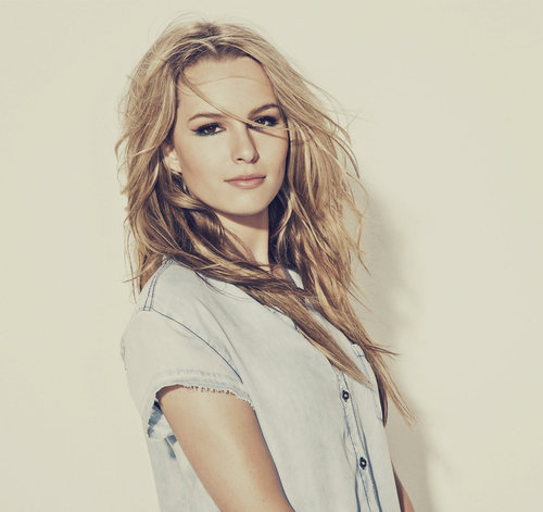 I love bridget mendler! ilove also one direction and taylor swift 3 im just a ramdon girl. please follow me! i follow back
#hatersgonnahate