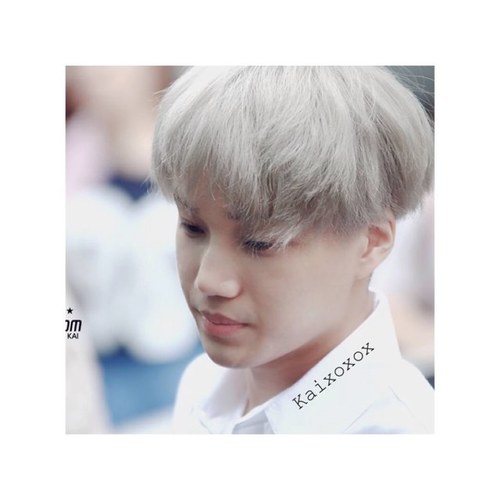 สาหวักลีฮร้ะ. ผมจงอินจากเอ็กโซ่เคผมเต้นเก่งแร๊ปได้เรื่องบนเตียงเก่ง(?)ถ้าอย่ามาอยู่บนเตียงกับผมฟอลมาคุยกันนะครับ♧