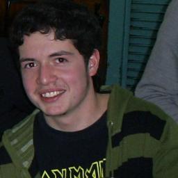 Chillanejo. Minero. Me juro guitarrista de Heavy Metal. Colocolino de corazón.. Up the Irons!