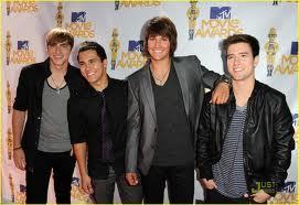 Prefiero mil veces 10 segundos viendo una fotografía de Big Time Rush, a una vida entera sin ellos.