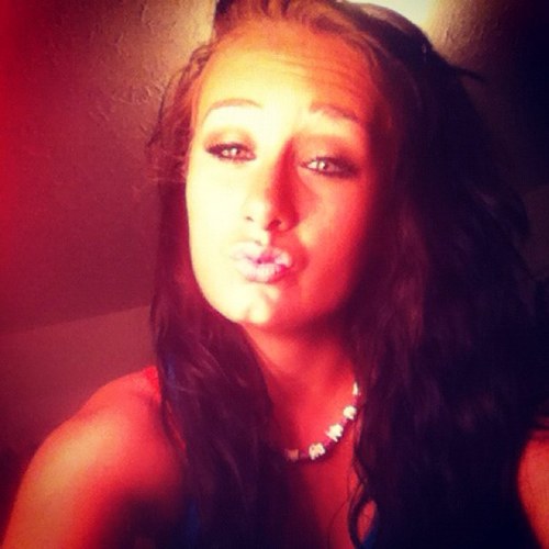 Kimberly Lynn. ❤BAMA football❤ 18 years old. July 23 1995. Mother of one. Crimson Kali-Ann. 1 year old March 29 2012. Say No To Drugs .Out East.