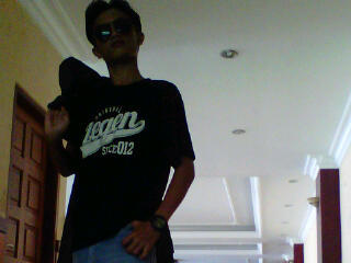 ericx_bLeenxx's profile picture. Aspiring filmmaker studying media arts. Capturing stories through the lens. President of the film club, bringing creativity and vision to every project.