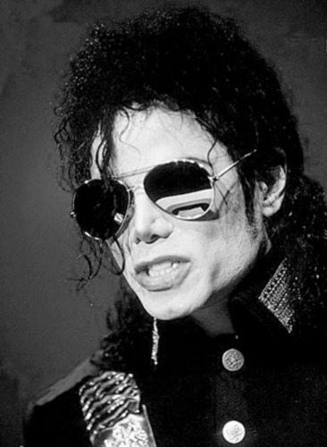 I will share the Top Pop Music here, If you like it, you can follow me! Thanks.