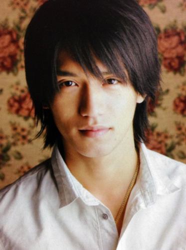 無言フォローはフォロバしません。 右固定/本人共に事務所無関係