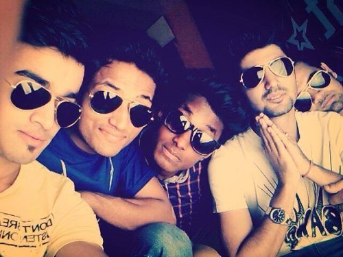 mj5fcc's profile picture. Shraey | Rohit | Kartik | Himanshu | Vishnu ❤
We love MJ5 sooo much!! An official fc get following! Keep up with MJ5! Follow us on IG @mj5fc.