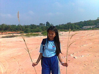 || Indria Damayanti | 21juni2000 | Jhs51 | Favorite BoyBand is @SMASHindonesia | Redy♥ | @Bismakarisma | NatuL Frienship♥ ||