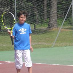 j adore le tennis je suis classe 33 a 10 ans