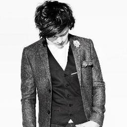 YOU JUST GOT A FREE FOLLOW. GO FOLLOW @_AlreadyHaveYou
