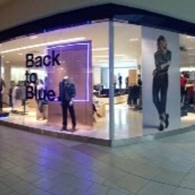 North face queens center mall sale