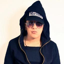 24 años contactos:3106673364 - 3117742031   facebook  j-ko  cali colombia