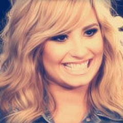 @ddlovato Princess ♥
