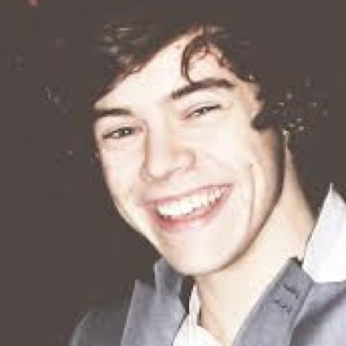follow back on @fxbruaryharry ask for a followback there too! xx