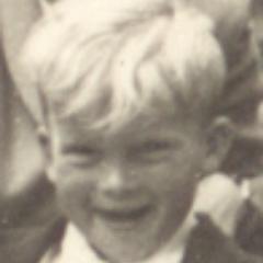 Didn't believe them when they said there was an ice-age coming; don't believe kids (Greta) now - should be in school.  https://t.co/ey2ERl9gJK