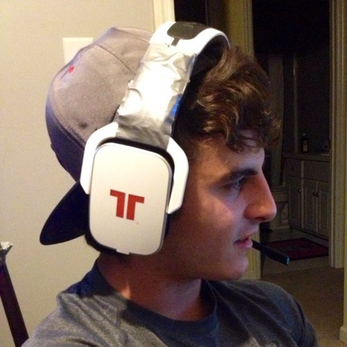 GT: Varacide . College Baseball and Call of Duty. http://t.co/jLi62GRNKP
