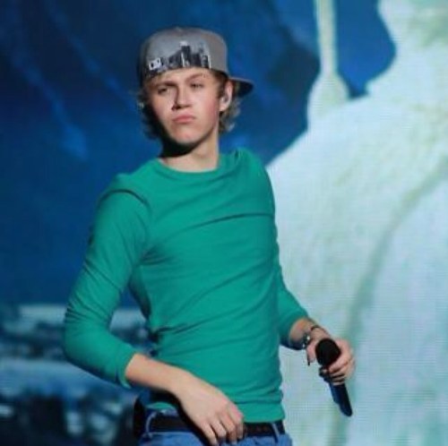 FOLLOW @Twerkteamnarry BB. 2 for 1 DEAL ((;