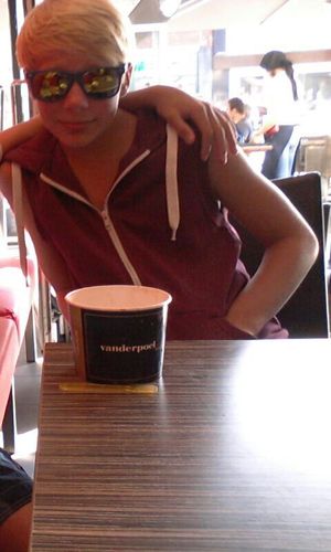 AbeStaal's profile picture. B1 atc65-3H1 Grundel lyceum- 14 jaar-FIFA 14 IS MY LIFE- chilln