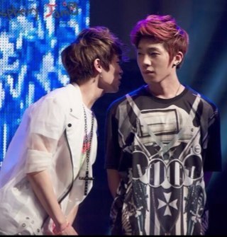 my name is summer 16 year i love teen top my oppa niel