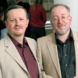 Официальный твиттер-аккаунт Генри Лайона Олди. Новости, интервью, книги. #hloldie 
Инстаграм @hloldie