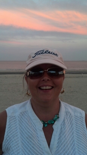 momRN14's profile picture. 