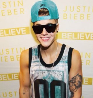 Proud belieber❤ 


Toronto, Ontario