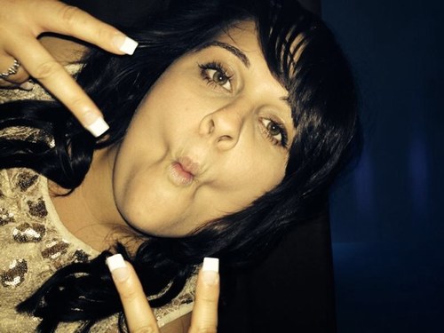 Hi I'm sarah:)

My life motto is simple, follow your dreams...