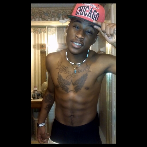 FuckDeandre's profile picture. 