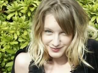 Tink_Faerie's profile picture. I used to fix the pots and kettles but I got a taste for adventure. I'm my own fairy and don't belong to anyone right now. [RP, MV, 18+]