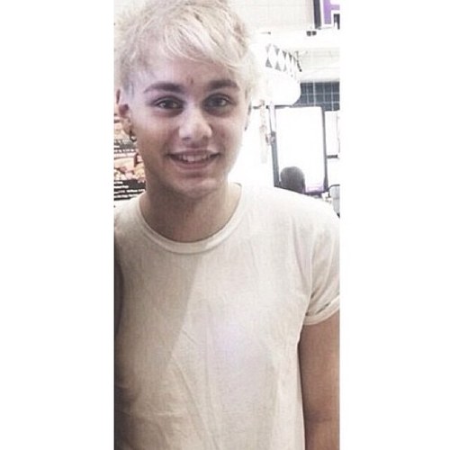 ♡ i think he's exceptionally lovely ♡