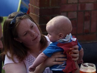 Beer drinker, cake baker, part time geek and full time mum. Attempting to get through the day without ending up covered in dribble.
