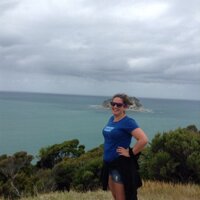 Nina MacKenzie (@ninamacken) Twitter profile photo