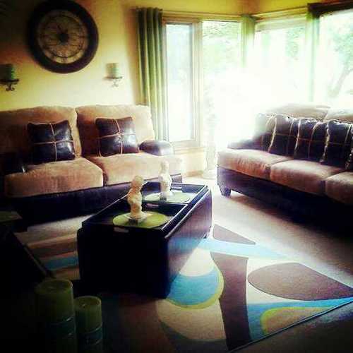 HC specializes in Home Staging/Interior Decorating/Professional Organizing & Visual Merchandising for Residential & Commercial properties.