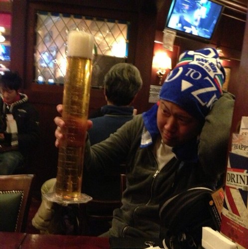 みなさんこんにちわ!「はい!こんにちわ~!」ひゃやっこいルービー持って来てo(^▽^)o「はい!かしこまり~」