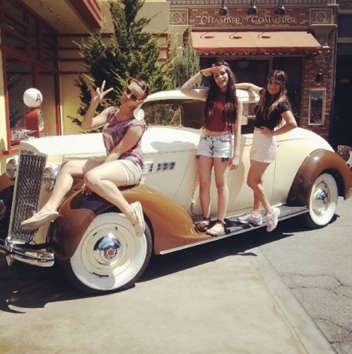 Fifth harmony 
MISS MOVING ON!!!!