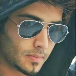 kh20lid's profile picture. ‏لايمكن بأي حال تدور نياتي
واللي هفت ذمته ماني من احبابه
والصدق عندي مبدى في علاقاتي
لنّه اساس ارتباط الرجل بصحابه ♥.              (جنوبي)