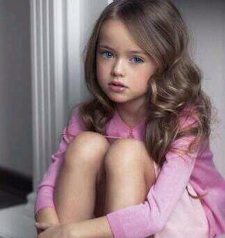 Hey i'm Kayla Faith Moon and I need a mommy and daddy... I love dancing around, having fun, and getting to know every one of you!! so tweet me..