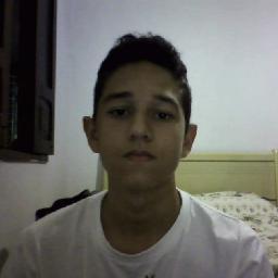 A vida me ensinou a nunca desistir . Nem ganhar, nem perder mas procurar evoluir .