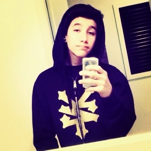 http://t.co/Nc5d1lejLj segue lá que é nois (:
