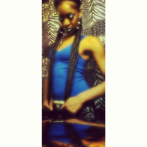 #DIAMOND TREND'STYLES-CEO&FOUNDER OF D♦CC-ALL AROUND ARTIST-BUILDING THE BRAND FROM GROUND UP-CERTIFIED BEAUTY HUSTLER! FOLLOW @TRENDSTYLEZ1