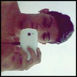 17, Simpático, Alegre , as vezes meio bobo, chato, amo praia, amigos, futebol, um pouco de tudo, Segue?