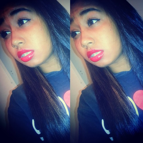 instagram : xoxo_this_ ; facebook : Brookie Blow . fwmm . DM for the digits 3